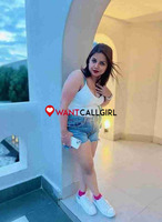 COLLEGE CALL GIRL SERVICE 620257//3374 AVAILABLE